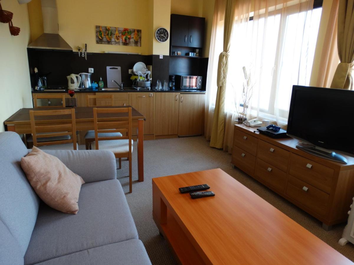 Snezhankas Apartment Pamporovo Luaran gambar
